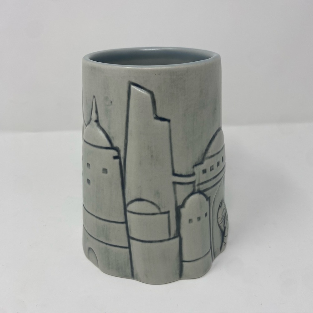 Disney Star Wars Galaxys Edge R2D2 BATUU MILLENNIUM FALCON Coffee MUG Cup - Picture 3 of 9